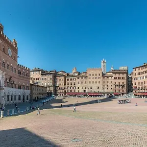 Mimosa- Loft Elegante Con Terrazza Nel Centro Di Appartement Sienne