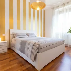 Golden House Appartement